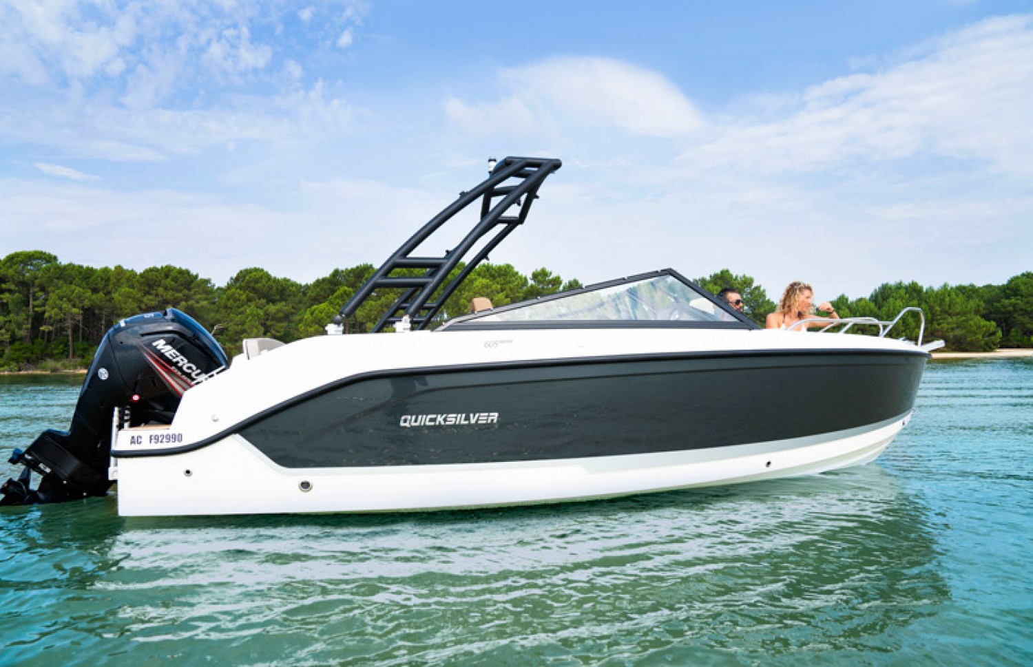 slider 4 Quicksilver Activ 605 Bowrider